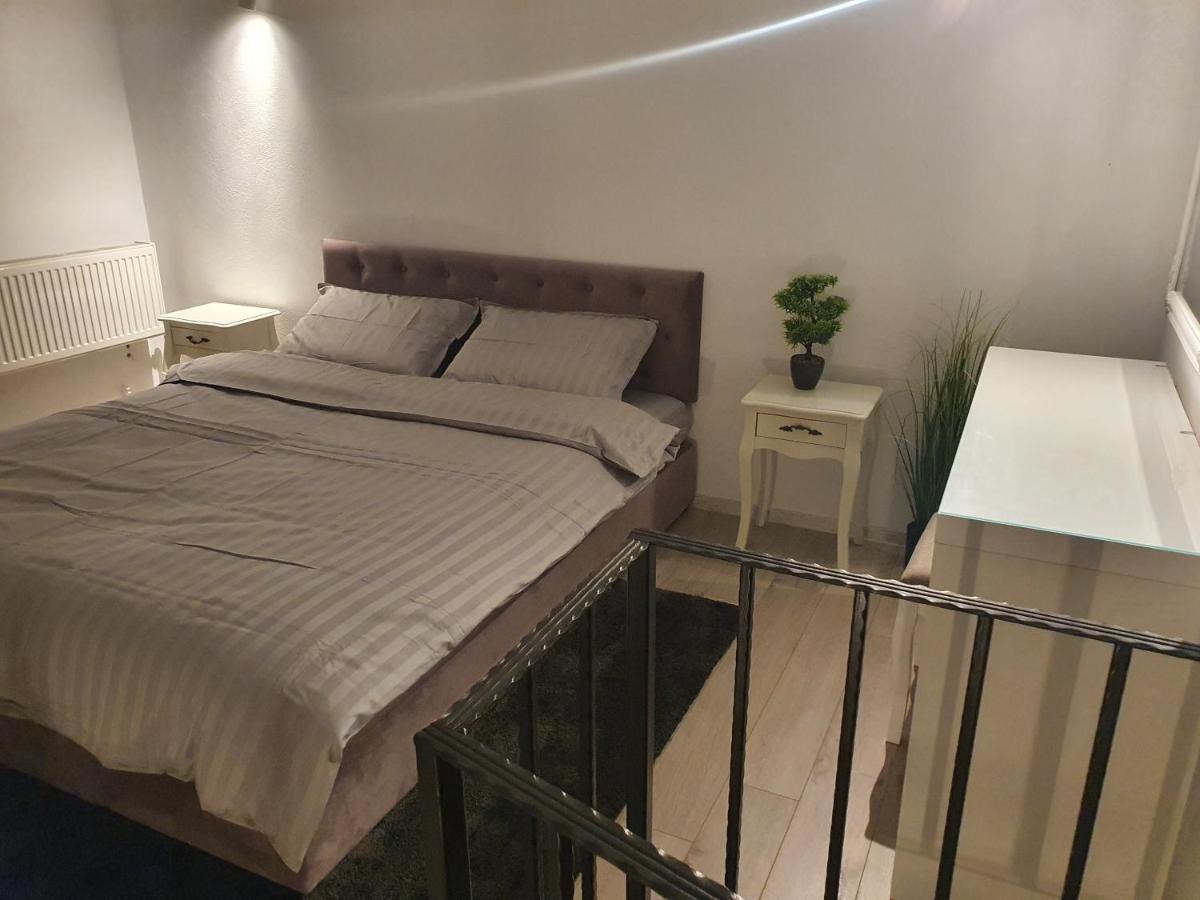Pensiunea Relax Curtea de Argeş Zewnętrze zdjęcie